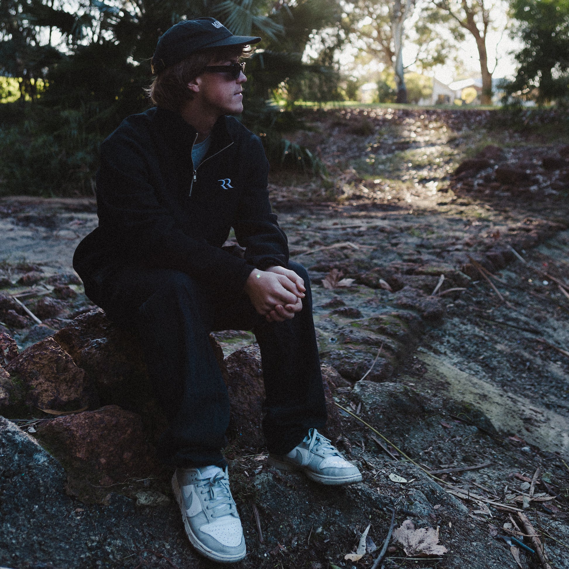 Prestige Logo 1/4 Zip Fleece (Black)